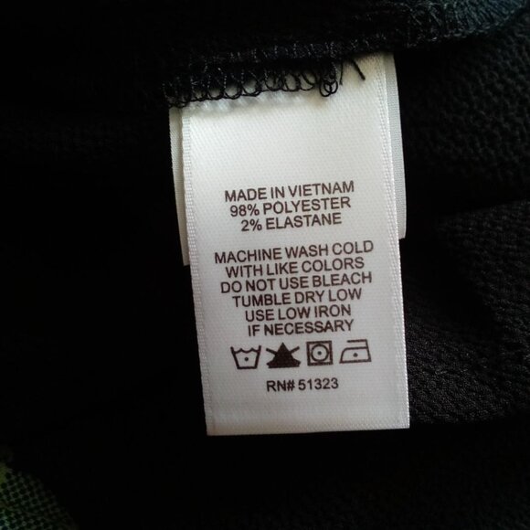 NWT CeCe Small Black Blouse - Picture 5 of 6